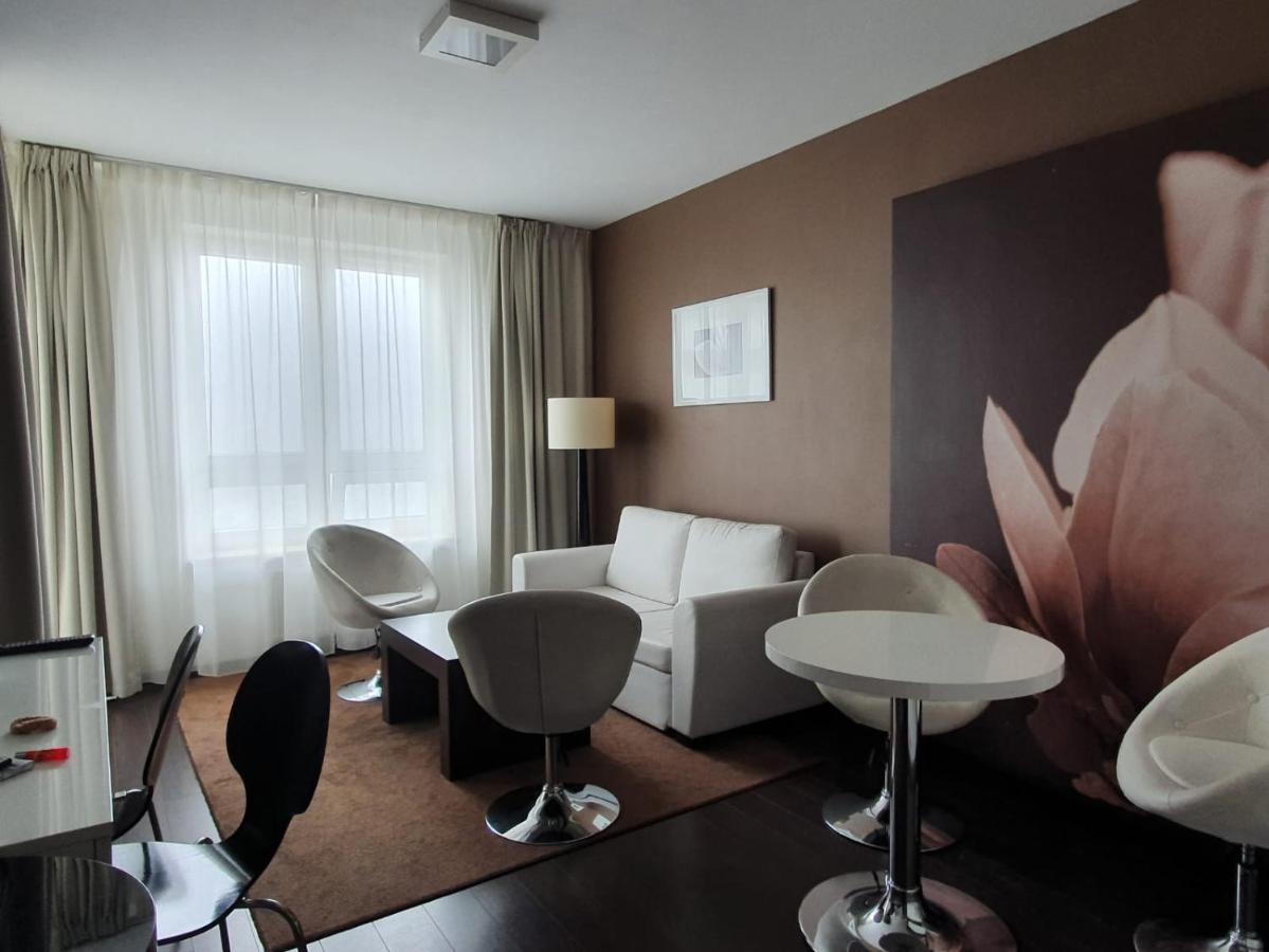 Apartament Prywatny Salon Z Aneksem Kuchennym I Sypialnia W Hotelu Diva โควอบเซก ภายนอก รูปภาพ