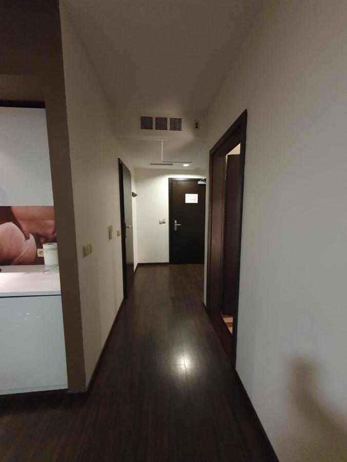 Apartament Prywatny Salon Z Aneksem Kuchennym I Sypialnia W Hotelu Diva โควอบเซก ภายนอก รูปภาพ
