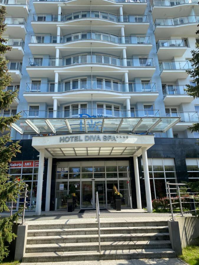 Apartament Prywatny Salon Z Aneksem Kuchennym I Sypialnia W Hotelu Diva โควอบเซก ภายนอก รูปภาพ