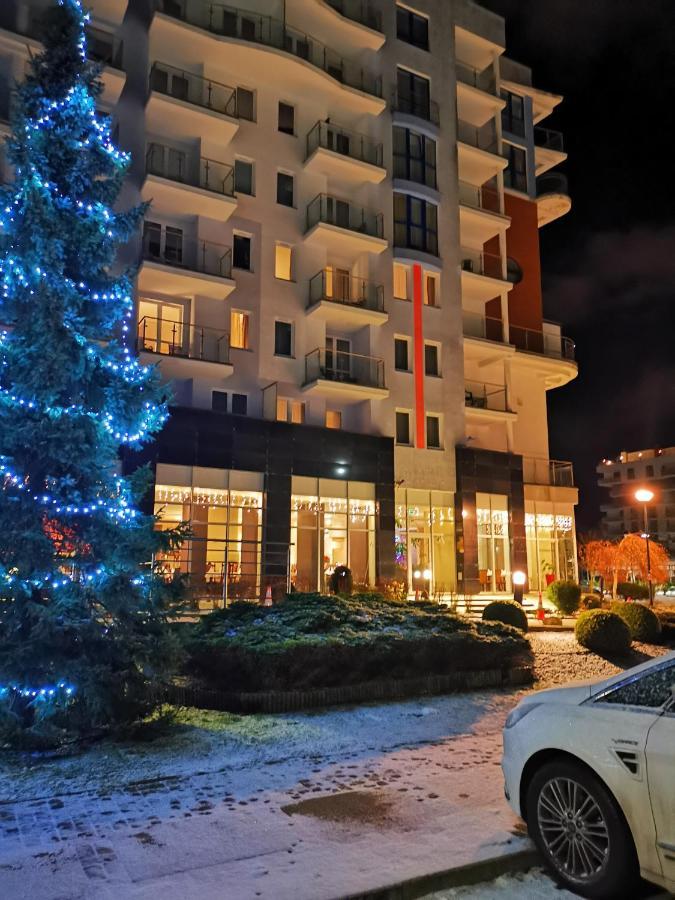 Apartament Prywatny Salon Z Aneksem Kuchennym I Sypialnia W Hotelu Diva โควอบเซก ภายนอก รูปภาพ