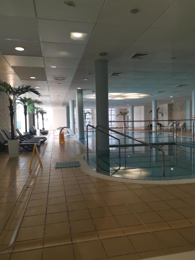 Apartament Prywatny Salon Z Aneksem Kuchennym I Sypialnia W Hotelu Diva โควอบเซก ภายนอก รูปภาพ